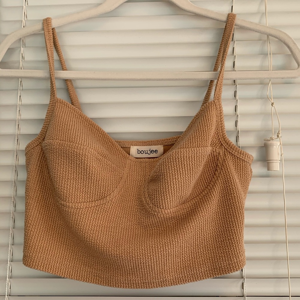 Tan bougie boutique crop top